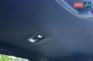 Внедорожник / Кроссовер Volkswagen Tiguan 2020 в 