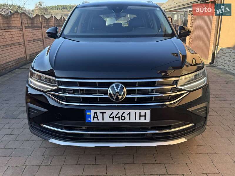 Позашляховик / Кросовер Volkswagen Tiguan 2022 в Івано-Франківську фото 12 Позашляховик / Кросовер Volkswagen Tiguan 2022 в Івано-Франківську