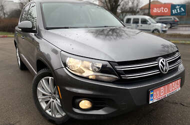 Позашляховик / Кросовер Volkswagen Tiguan 2014 в Житомирі