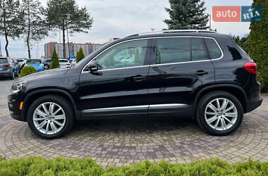 Внедорожник / Кроссовер Volkswagen Tiguan 2012 в 