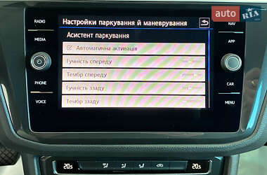 Позашляховик / Кросовер Volkswagen Tiguan 2019 в 