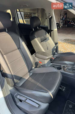 Позашляховик / Кросовер Volkswagen Tiguan 2017 в 