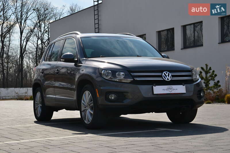 Внедорожник / Кроссовер Volkswagen Tiguan 2012 в Луцке