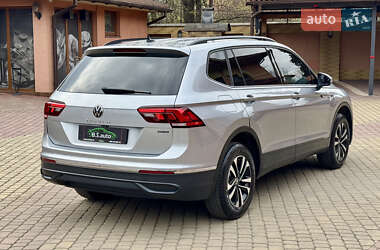 Внедорожник / Кроссовер Volkswagen Tiguan 2022 в 