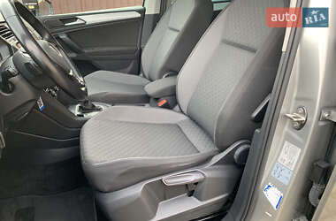 Внедорожник / Кроссовер Volkswagen Tiguan 2020 в 