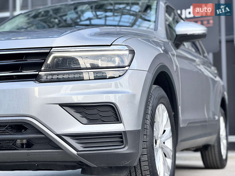 Внедорожник / Кроссовер Volkswagen Tiguan 2020 в Киеве