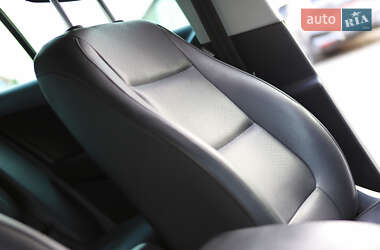 Внедорожник / Кроссовер Volkswagen Tiguan 2012 в 