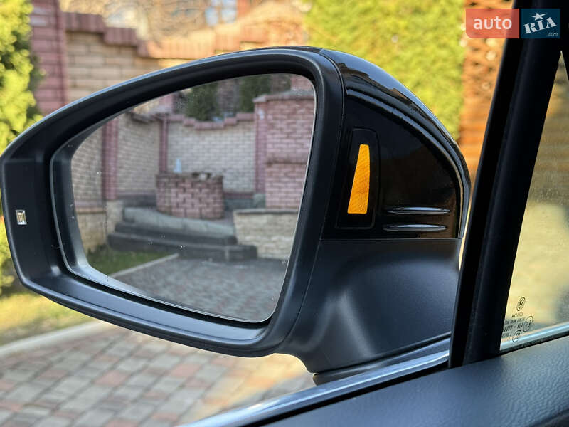 Внедорожник / Кроссовер Volkswagen Tiguan 2022 в Черновцах