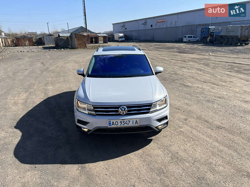 Внедорожник / Кроссовер Volkswagen Tiguan 2018 в Хусте фото 47 Внедорожник / Кроссовер Volkswagen Tiguan 2018 в Хусте
