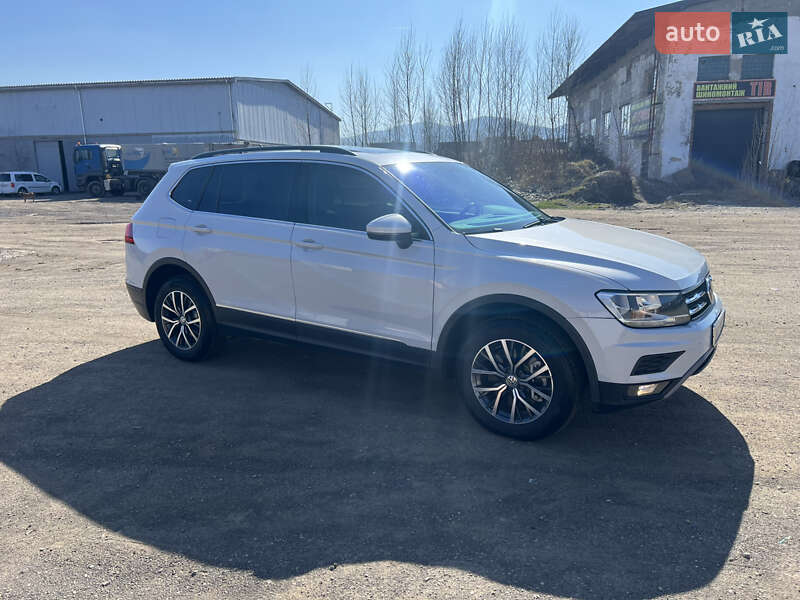 Внедорожник / Кроссовер Volkswagen Tiguan 2018 в Хусте фото 50 Внедорожник / Кроссовер Volkswagen Tiguan 2018 в Хусте