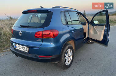 Позашляховик / Кросовер Volkswagen Tiguan 2016 в 