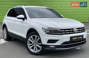 Внедорожник / Кроссовер Volkswagen Tiguan 2018 в 
