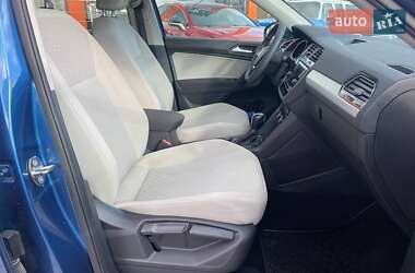 Позашляховик / Кросовер Volkswagen Tiguan 2018 в 