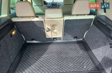 Внедорожник / Кроссовер Volkswagen Tiguan 2013 в 