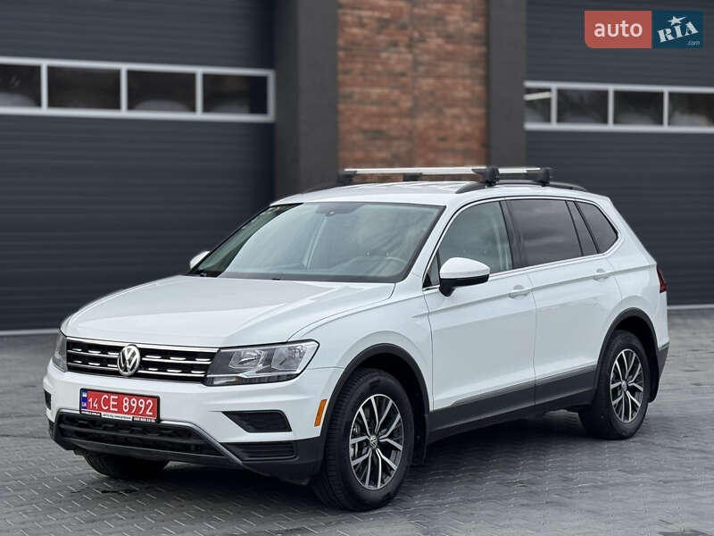 Внедорожник / Кроссовер Volkswagen Tiguan 2020 в 