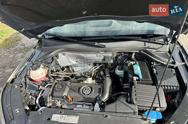 Внедорожник / Кроссовер Volkswagen Tiguan 2011 в 