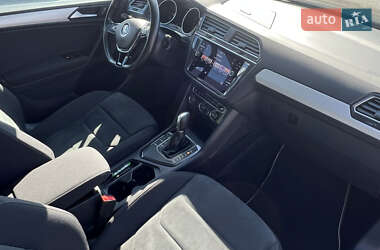 Внедорожник / Кроссовер Volkswagen Tiguan 2018 в 