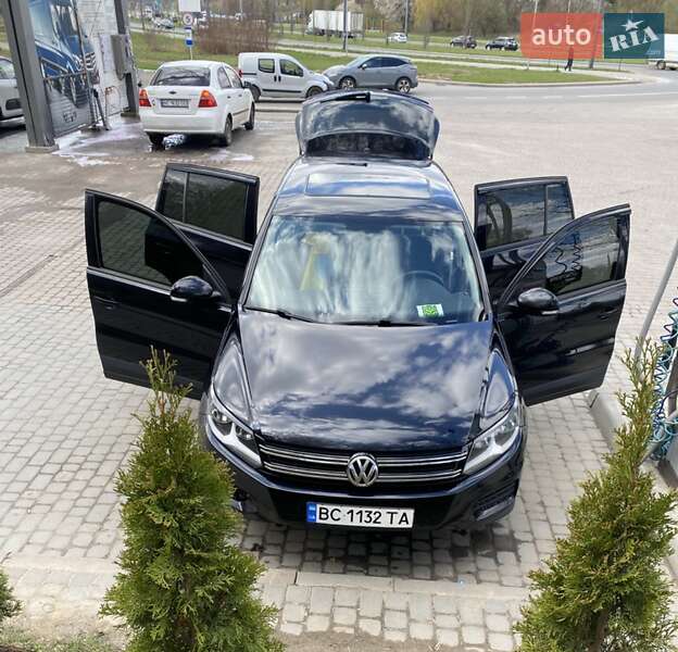 Volkswagen Tiguan 2011