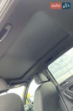 Внедорожник / Кроссовер Volkswagen Tiguan 2020 в 