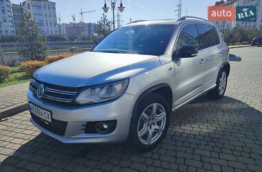 Внедорожник / Кроссовер Volkswagen Tiguan 2013 в 