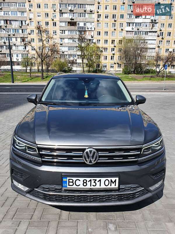 Внедорожник / Кроссовер Volkswagen Tiguan 2017 в Трускавце