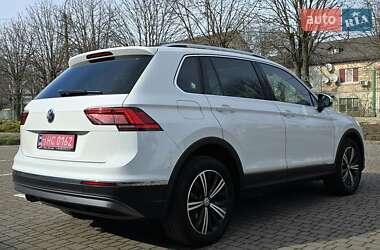 Внедорожник / Кроссовер Volkswagen Tiguan 2018 в 