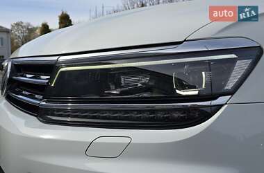 Внедорожник / Кроссовер Volkswagen Tiguan 2018 в 