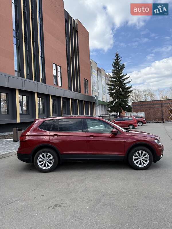 Позашляховик / Кросовер Volkswagen Tiguan 2017 в Черкасах