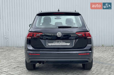 Внедорожник / Кроссовер Volkswagen Tiguan 2018 в 