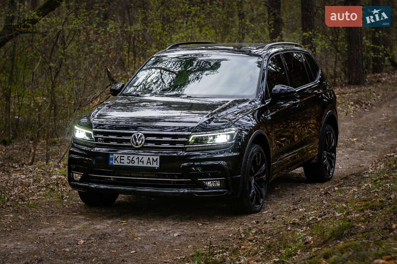 Позашляховик / Кросовер Volkswagen Tiguan 2020 в Дніпрі фото 7 Позашляховик / Кросовер Volkswagen Tiguan 2020 в Дніпрі