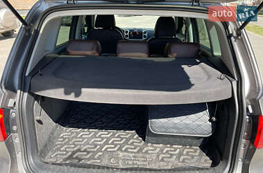 Внедорожник / Кроссовер Volkswagen Tiguan 2011 в 