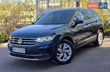 Внедорожник / Кроссовер Volkswagen Tiguan 2021 в Киеве
