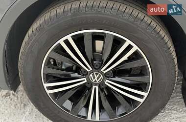 Внедорожник / Кроссовер Volkswagen Tiguan 2024 в 
