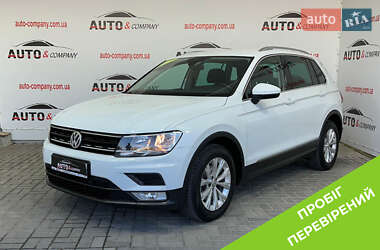 Внедорожник / Кроссовер Volkswagen Tiguan 2017 в 