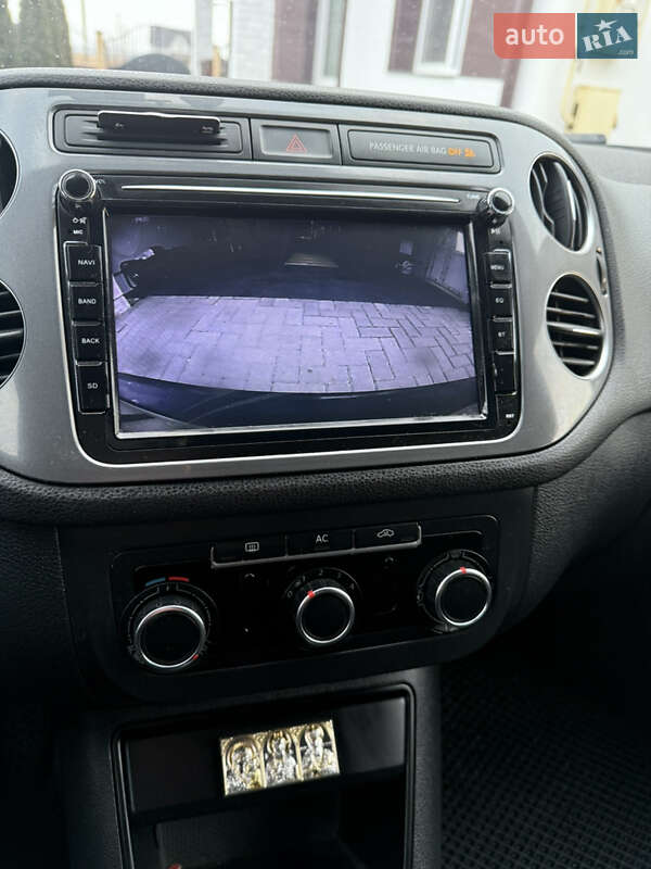 Внедорожник / Кроссовер Volkswagen Tiguan 2012 в Луцке