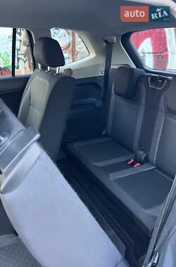 Позашляховик / Кросовер Volkswagen Tiguan 2020 в 