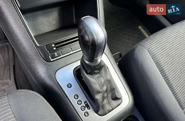 Позашляховик / Кросовер Volkswagen Tiguan 2014 в 