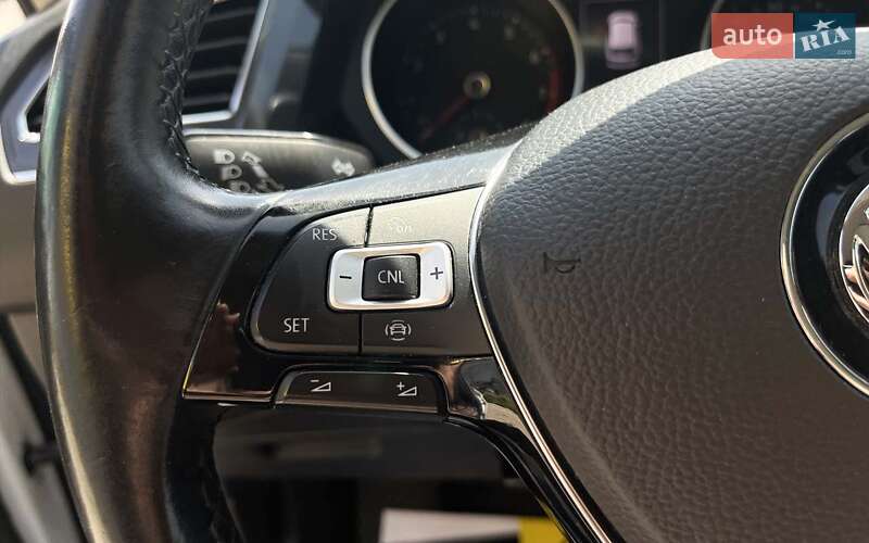 Внедорожник / Кроссовер Volkswagen Tiguan 2019 в Мукачево