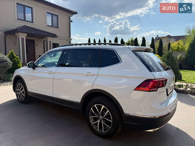 Внедорожник / Кроссовер Volkswagen Tiguan 2019 в Днепре