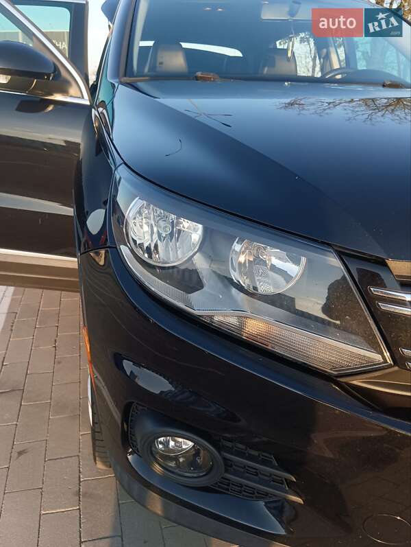 Позашляховик / Кросовер Volkswagen Tiguan 2013 в Умані