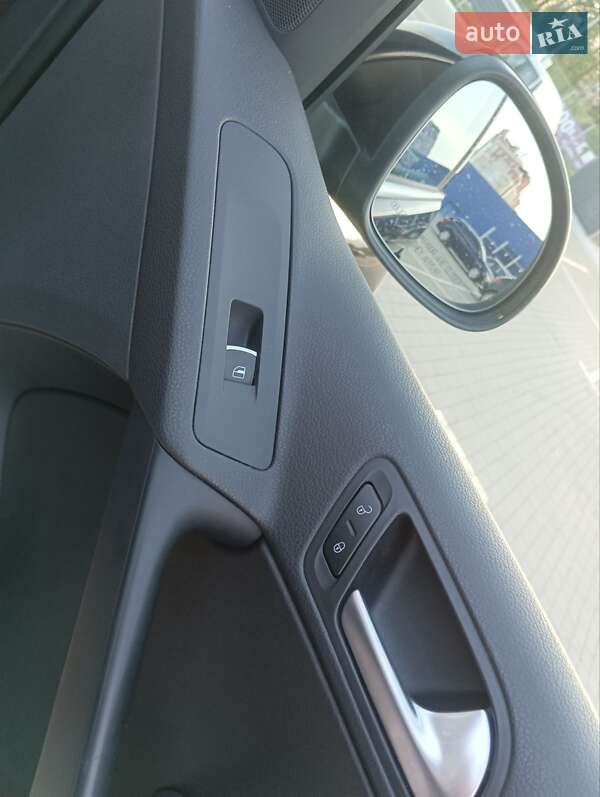 Позашляховик / Кросовер Volkswagen Tiguan 2013 в Умані