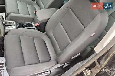 Позашляховик / Кросовер Volkswagen Tiguan 2009 в 