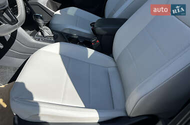 Внедорожник / Кроссовер Volkswagen Tiguan 2017 в 