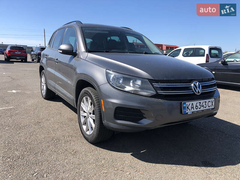 Volkswagen Tiguan 2015