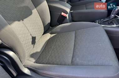 Внедорожник / Кроссовер Volkswagen Tiguan 2016 в 