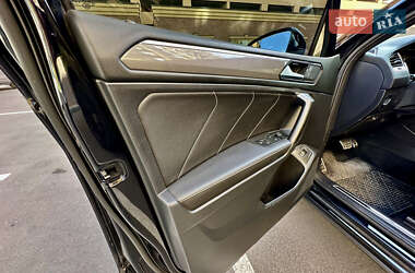 Внедорожник / Кроссовер Volkswagen Tiguan 2022 в 