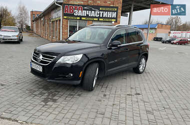 Позашляховик / Кросовер Volkswagen Tiguan 2008 в 
