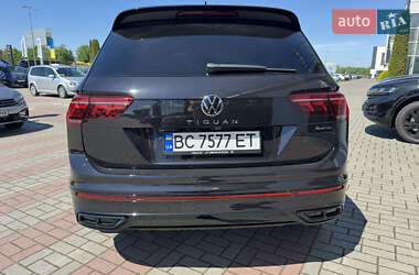 Внедорожник / Кроссовер Volkswagen Tiguan 2024 в 