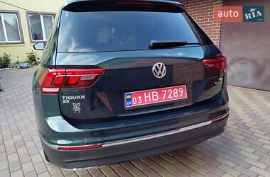 Позашляховик / Кросовер Volkswagen Tiguan 2018 в 