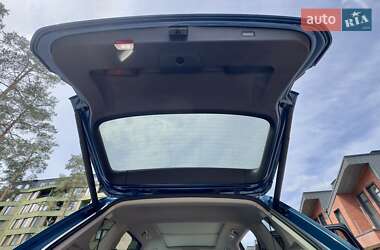 Внедорожник / Кроссовер Volkswagen Tiguan 2018 в 